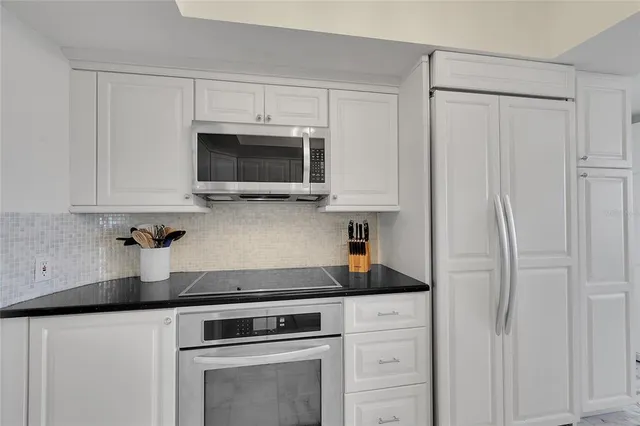 $1,499,000 | 775 Longboat Club Road, Unit 705, Longboat Key, FL 34228