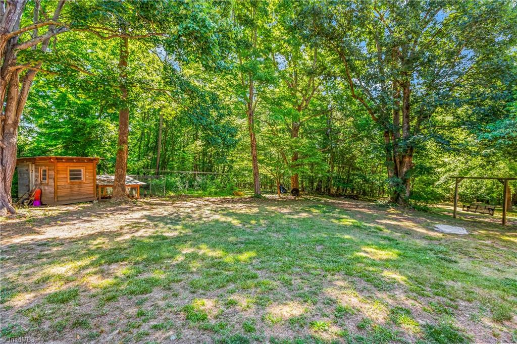 2058 Pleasant View Church Road Danbury, NC 27016 - Photo 22 of 26