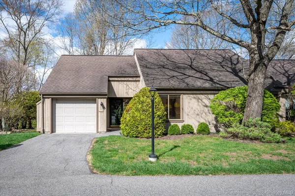 $650,000 | 371 Heritage Hills, Unit A, Somers, NY 10589