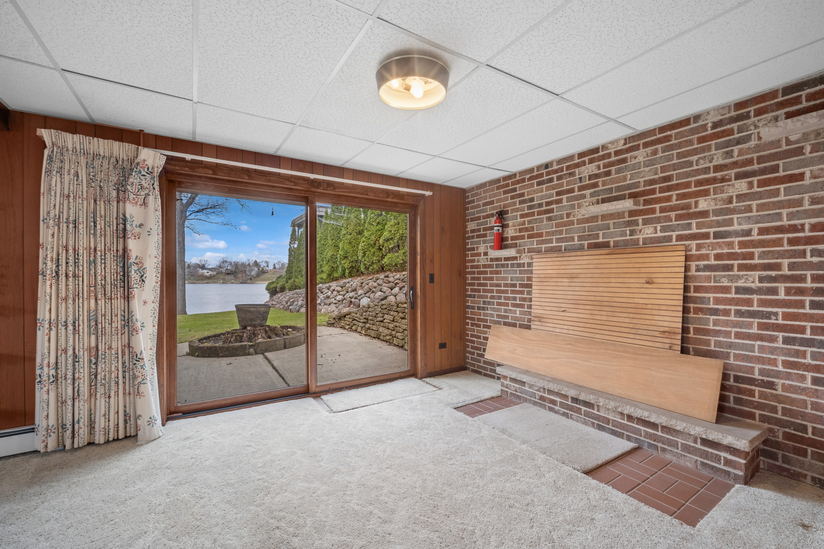 128 Hickory Road Lake In The Hills, IL 60156 - Photo 20 of 40