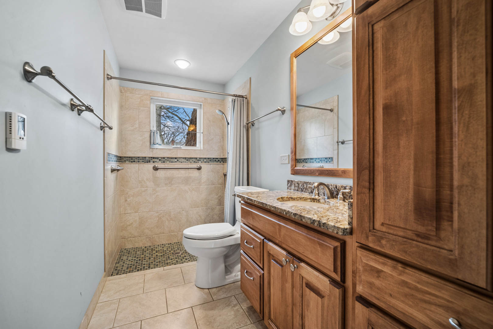 128 Hickory Road Lake In The Hills, IL 60156 - Photo 25 of 40