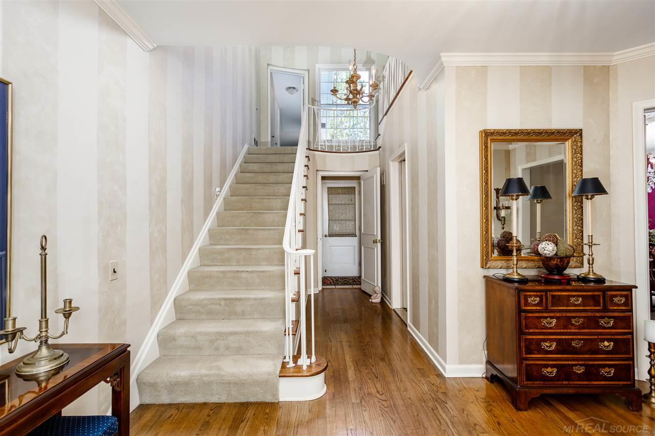 521 Renaud Road Grosse Pointe, MI 48236 - Photo 28 of 89 50035421-27.JPG