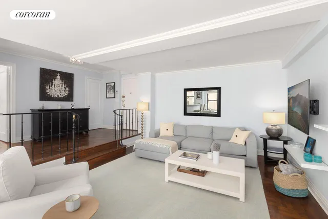 $899,000 | 235 East 73rd Street, Unit 3E | Lenox Hill