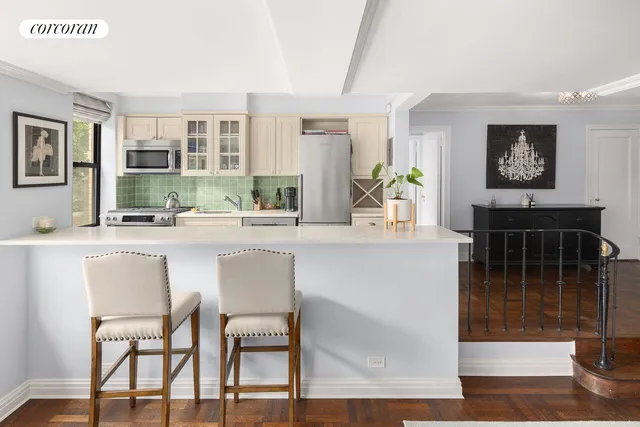 $899,000 | 235 East 73rd Street, Unit 3E | Lenox Hill