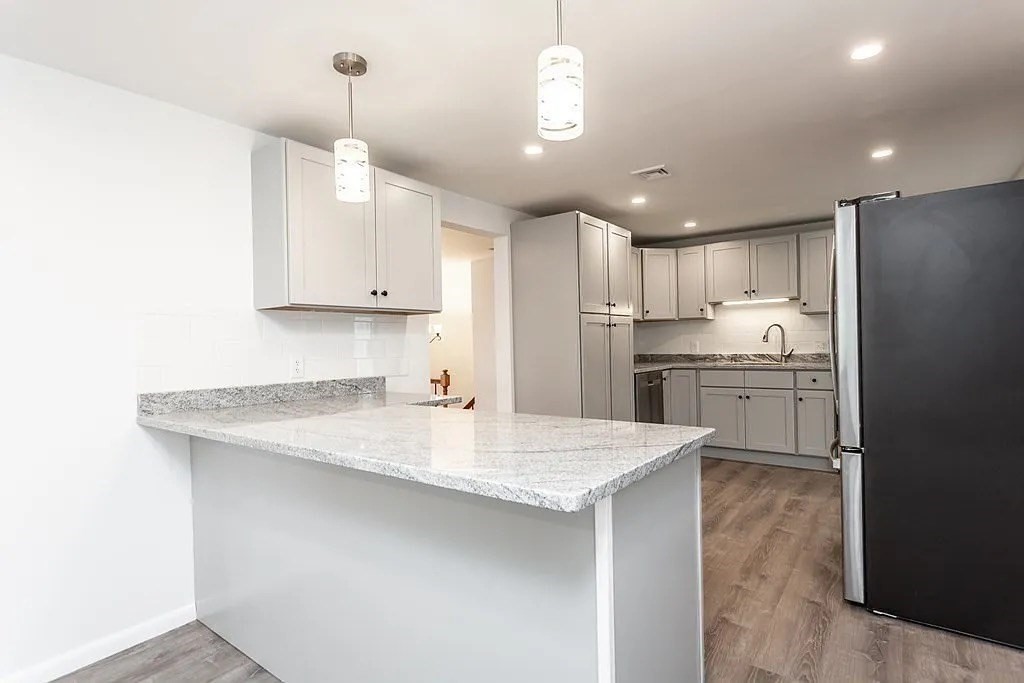 164 Hall Street Raynham, MA 02767 - Photo 4 of 21