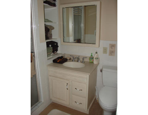 128 Hilltop Road Longmeadow, MA 01106 - Photo 14 of 26 Gallery Image 14
