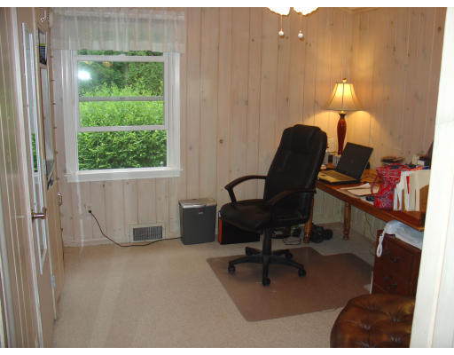 128 Hilltop Road Longmeadow, MA 01106 - Photo 18 of 26 Gallery Image 18