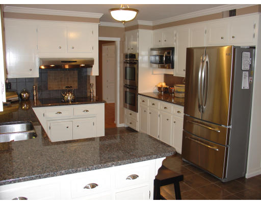 128 Hilltop Road Longmeadow, MA 01106 - Photo 8 of 26 Gallery Image 8