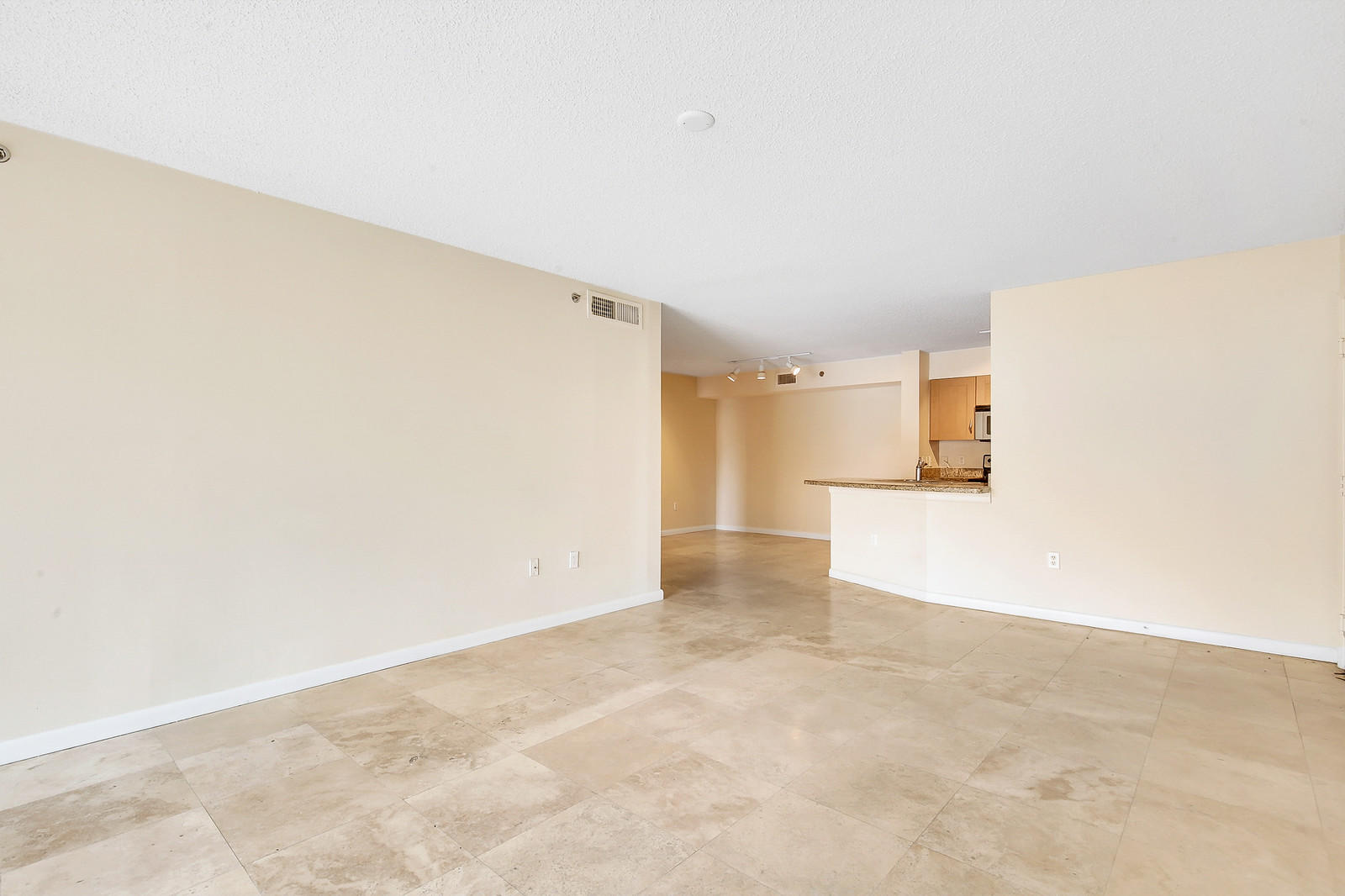 3279 Clint Moore Road, Unit 103 Boca Raton, FL 33496 - Photo 5 of 20 05_Image_5_of_20_mls