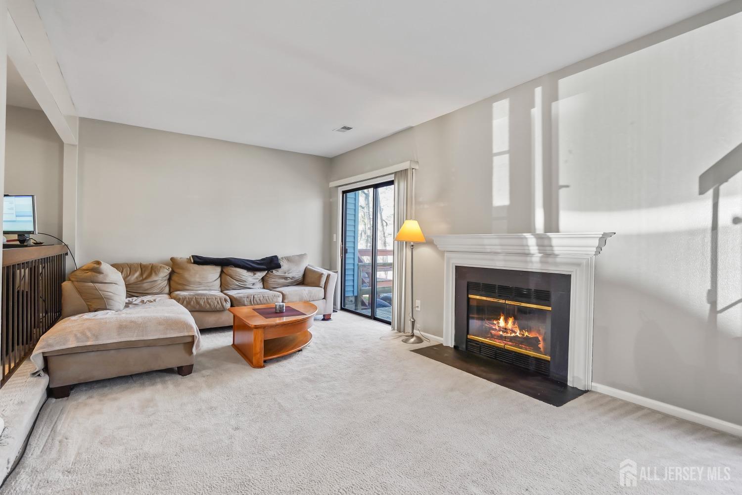 4102 Cricket Circle Edison, NJ 08820 - Photo 3 of 18