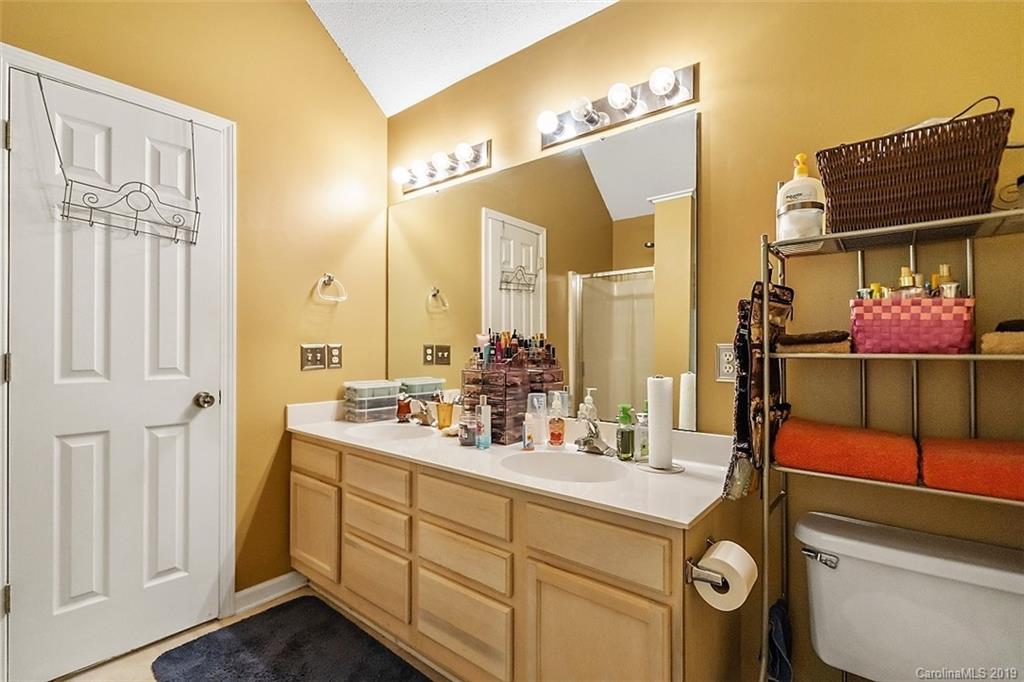 7927 Ebony Road Charlotte, NC 28216 - Photo 22 of 26 Gallery Image 22