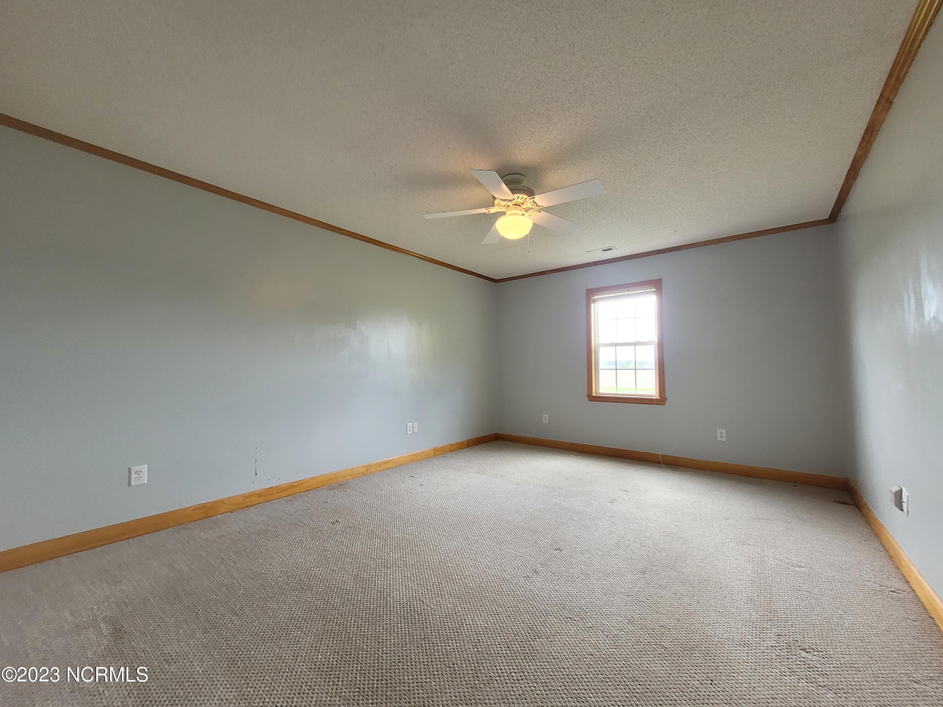 1574 Nixonton Road Elizabeth City, NC 27909 - Photo 27 of 41 20230404_130016