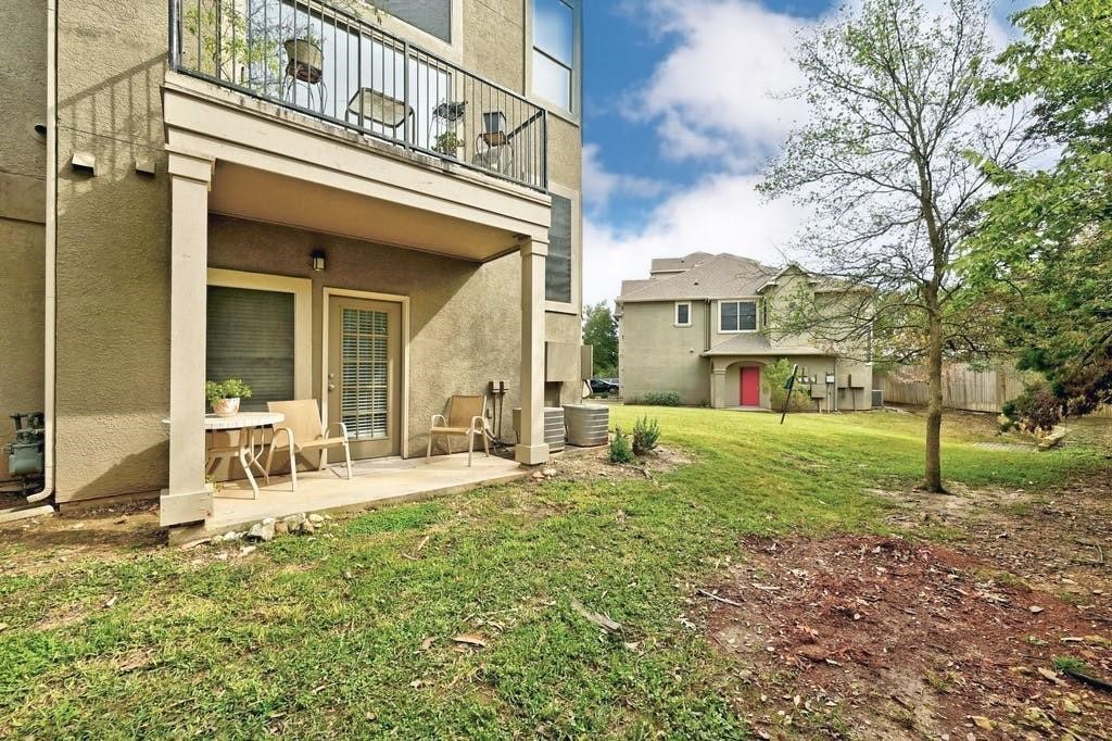 11203 Ranch Road 2222, Unit 501 Austin, TX 78732 - Photo 18 of 20