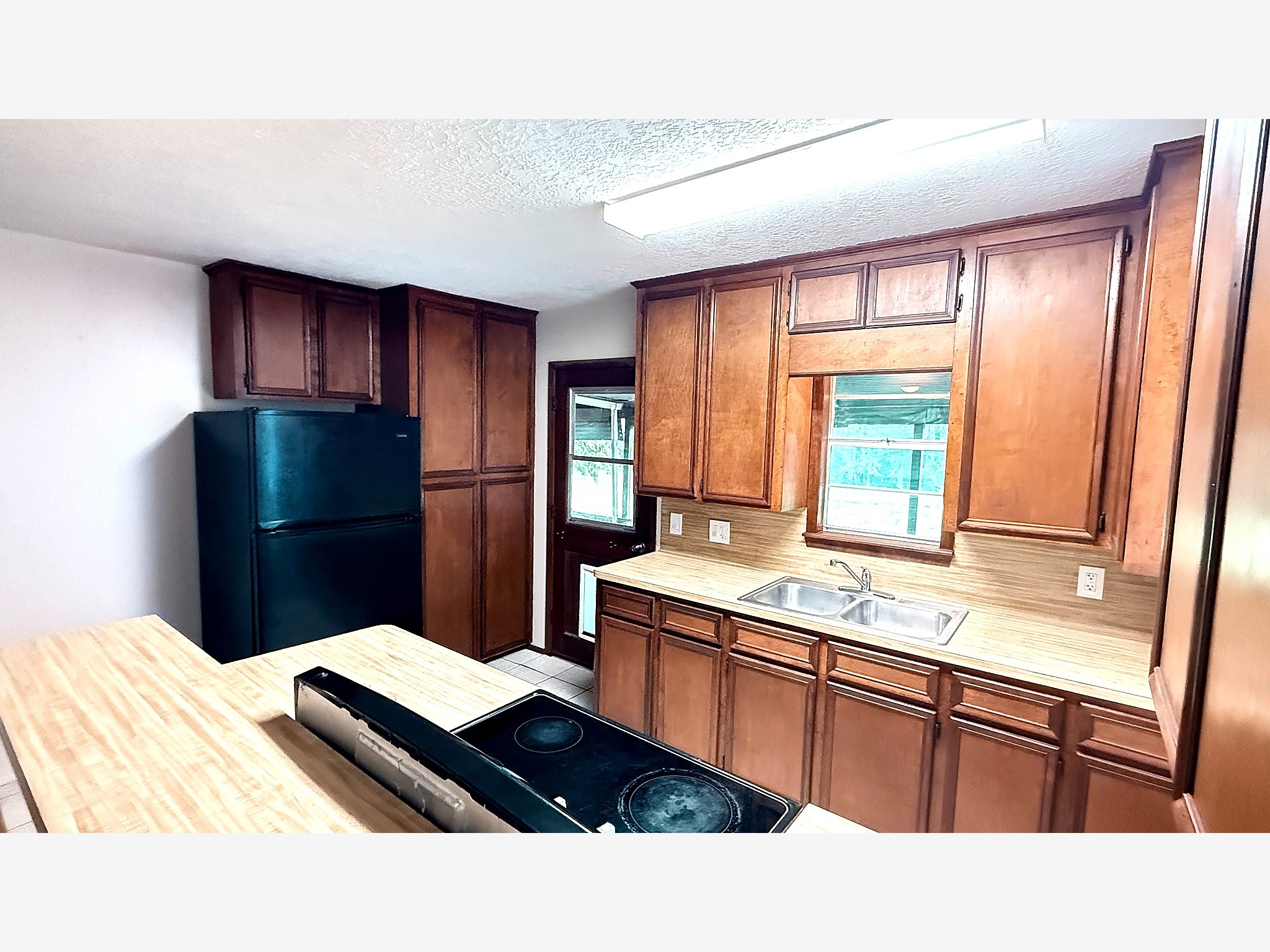 5801 Sapp Road Conroe, TX 77304 - Photo 12 of 35 Kitchen