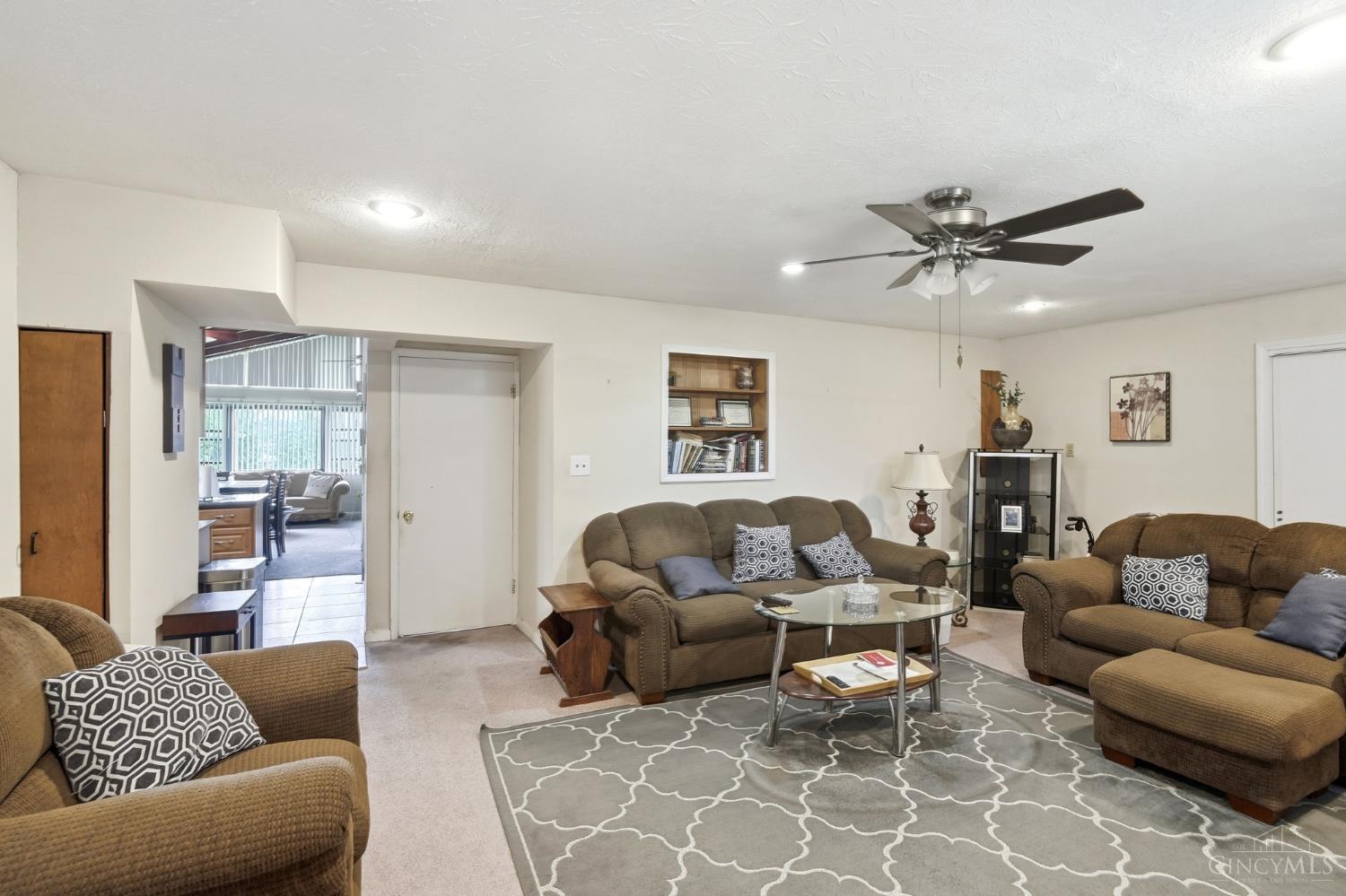 8084 Stillwell Road Cincinnati, OH 45237 - Photo 11 of 53
