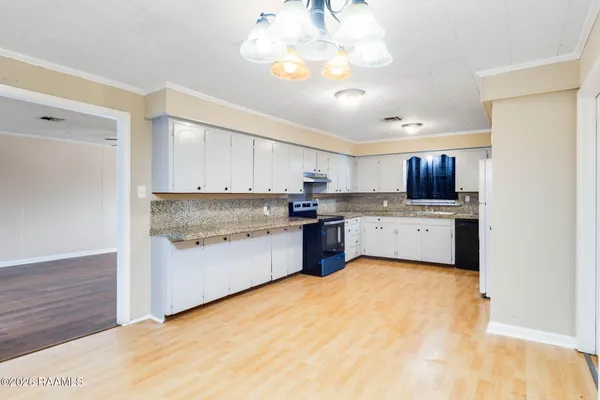 $120,000 | 2112 Carmel Drive, Lafayette, LA 70501