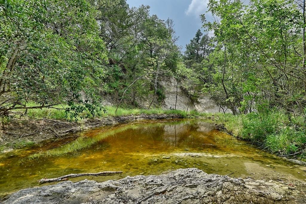 1200 West Highway 71 Business