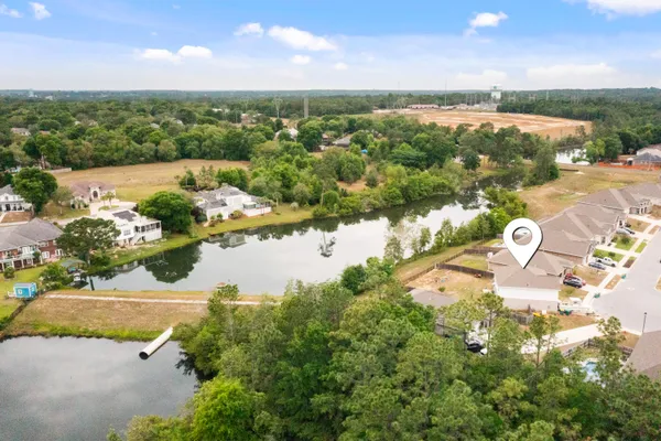 $2,695 | 1105 Valor Walk, Crestview, FL 32539