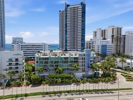 $549,000 | 6305 Indian Creek Drive, Unit 5D, Miami Beach, FL 33141