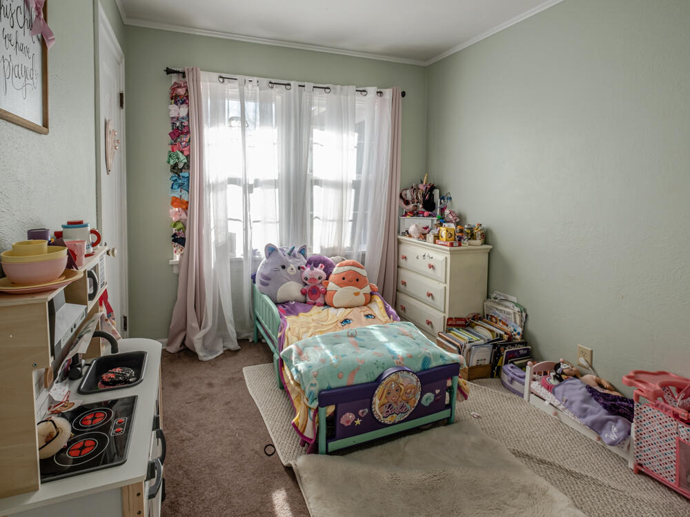 1005 4th Street Tillamook, OR 97141 - Photo 26 of 35 1005 4th St-29