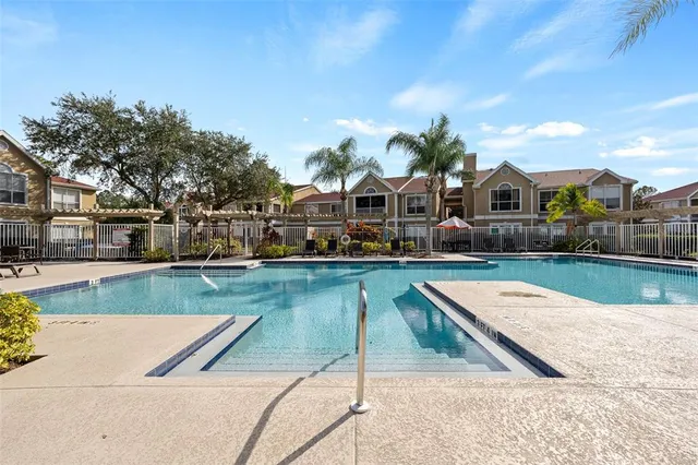 $171,999 | 9481 Highland Oak Drive, Unit 1709, Tampa, FL 33647