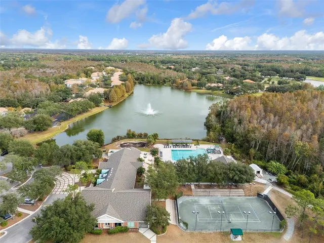 $171,999 | 9481 Highland Oak Drive, Unit 1709, Tampa, FL 33647