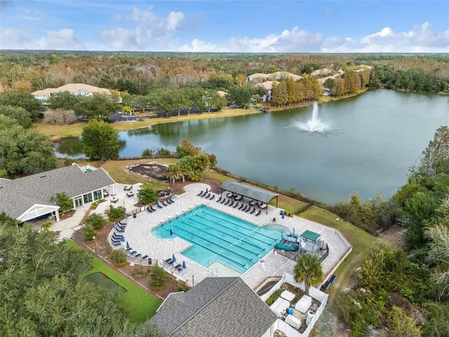 $171,999 | 9481 Highland Oak Drive, Unit 1709, Tampa, FL 33647