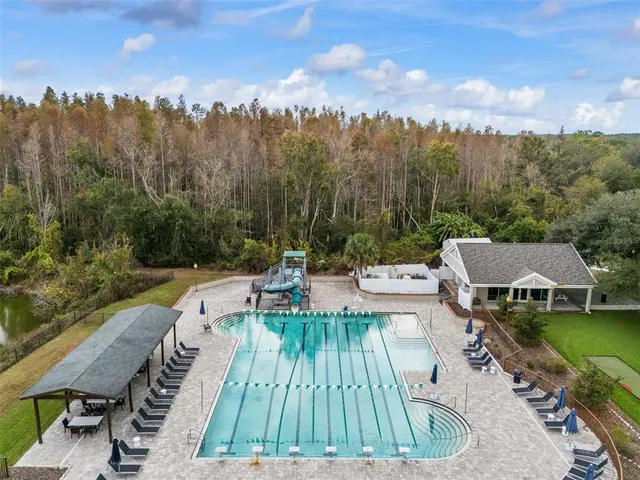 $171,999 | 9481 Highland Oak Drive, Unit 1709, Tampa, FL 33647