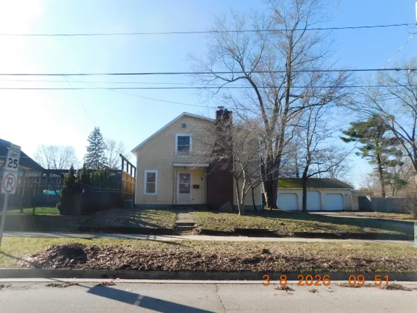 $210,000 | 108 Hill Street, Dowagiac, MI 49047