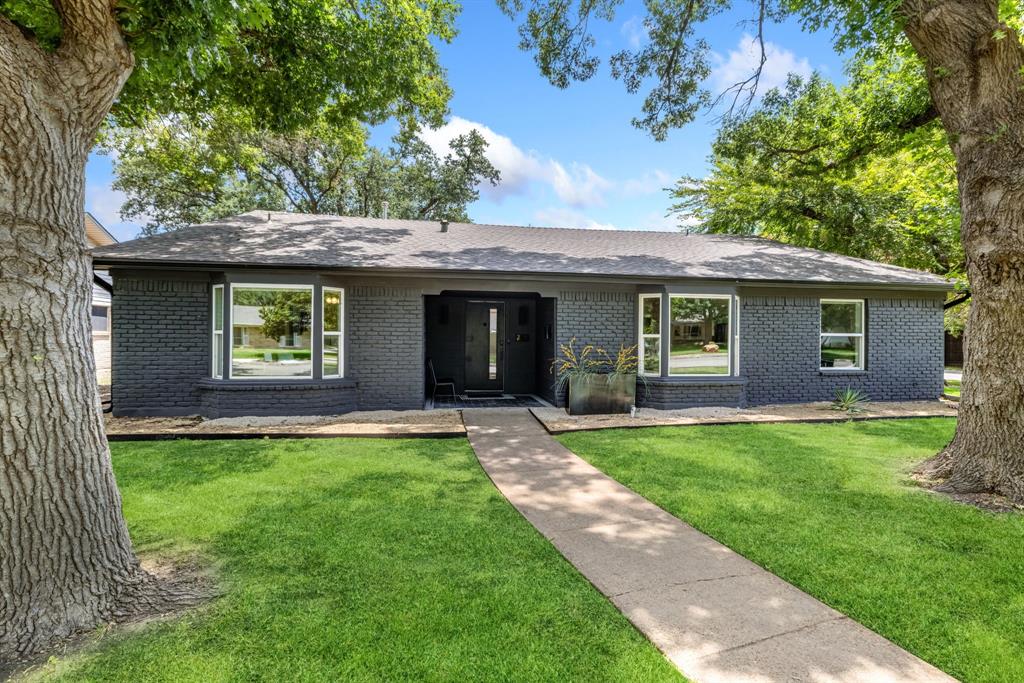 3108 Citation Drive Dallas, TX 75229 - Photo 4 of 40