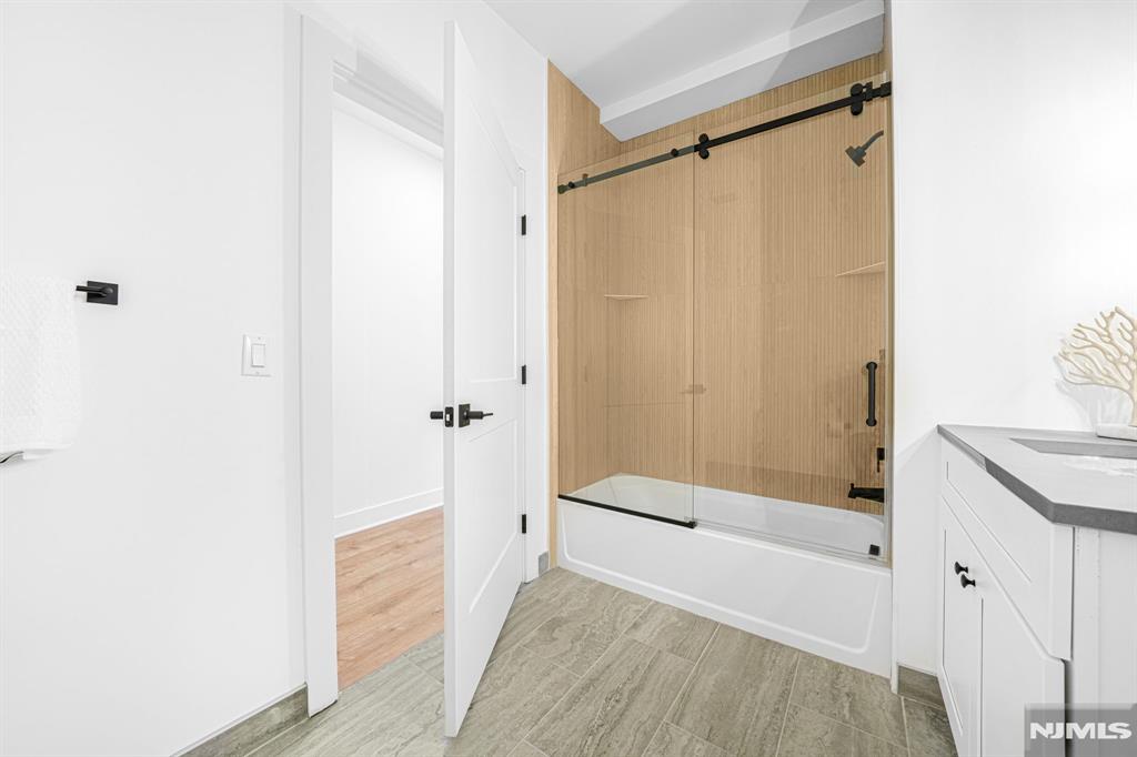 201 Encampment Court, Unit 201 Towaco, NJ 07082 - Photo 12 of 40