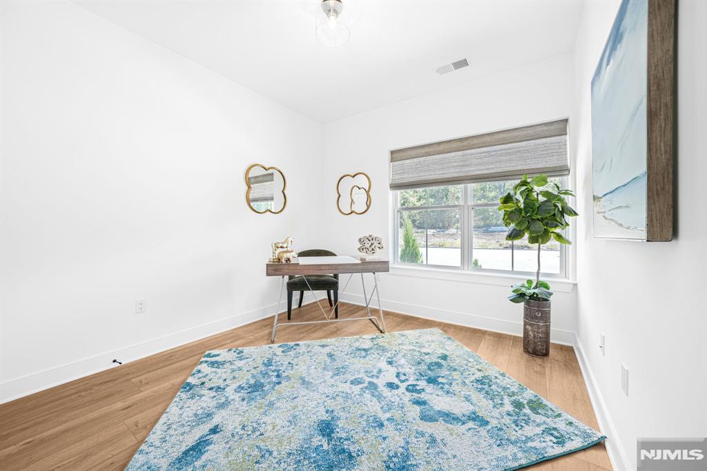 201 Encampment Court, Unit 201 Towaco, NJ 07082 - Photo 19 of 40