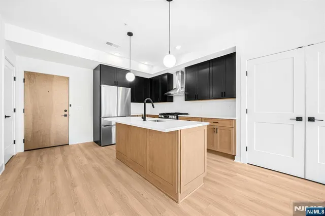 $649,000 | 201 Encampment Court, Unit 201, Towaco, NJ 07082