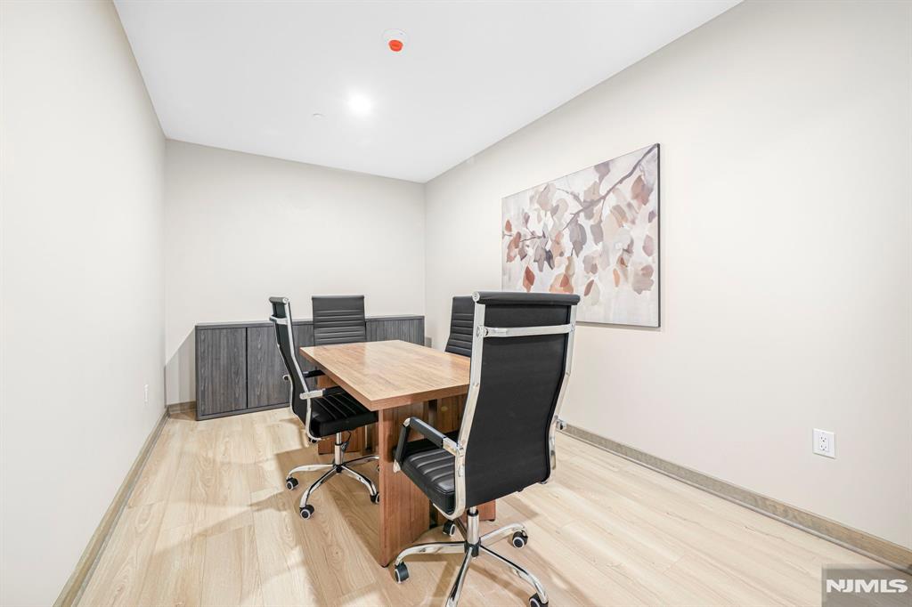 201 Encampment Court, Unit 201 Towaco, NJ 07082 - Photo 33 of 40