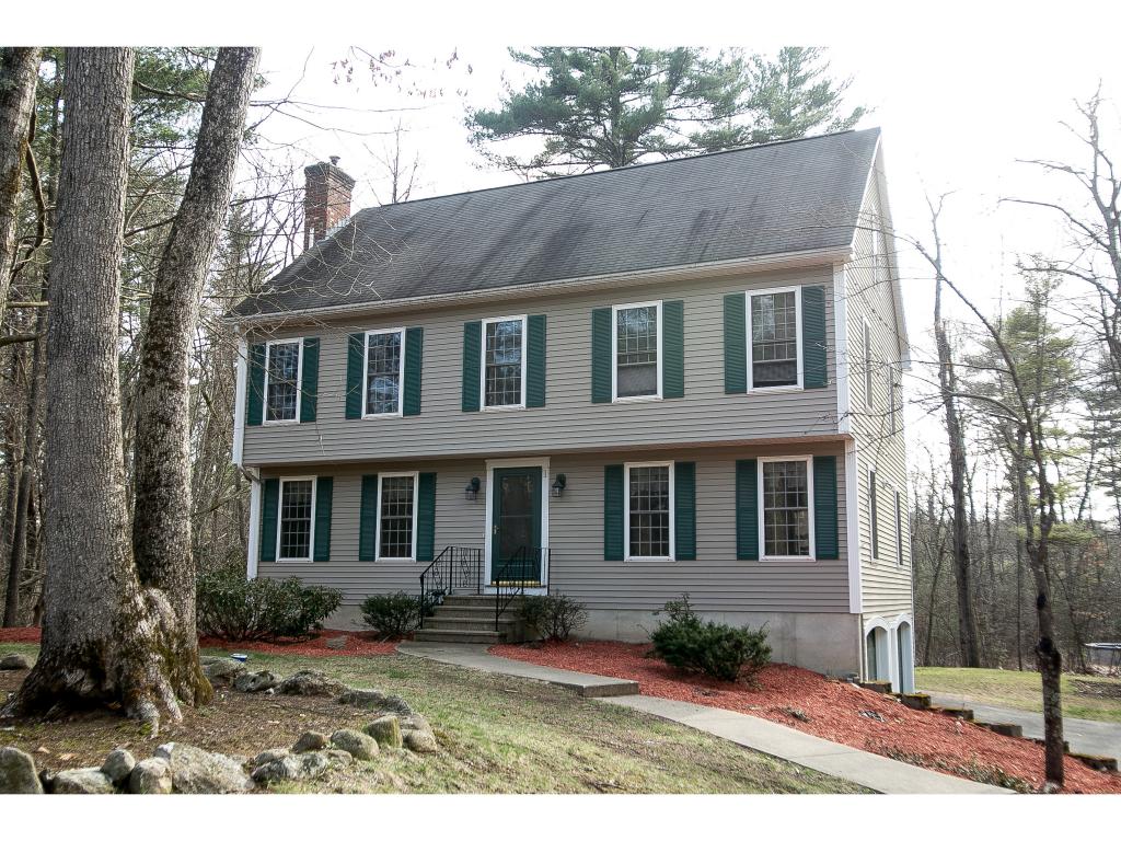 53 Meetinghouse Road Windham, NH 03087 - Photo 2 of 34