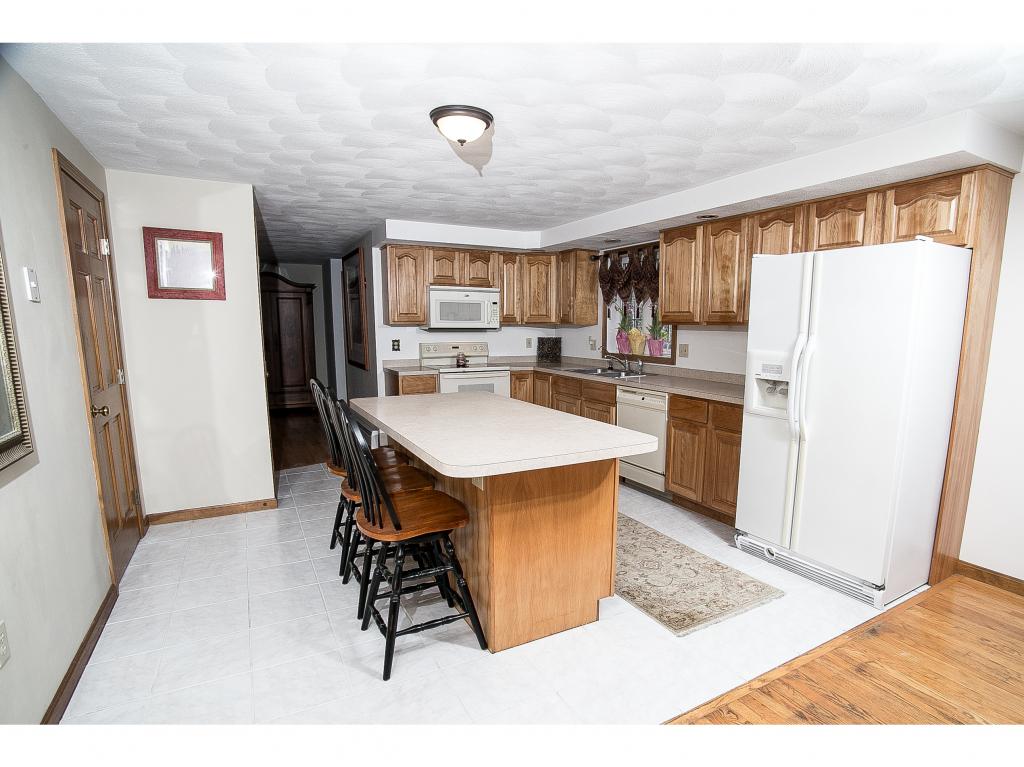 53 Meetinghouse Road Windham, NH 03087 - Photo 12 of 34