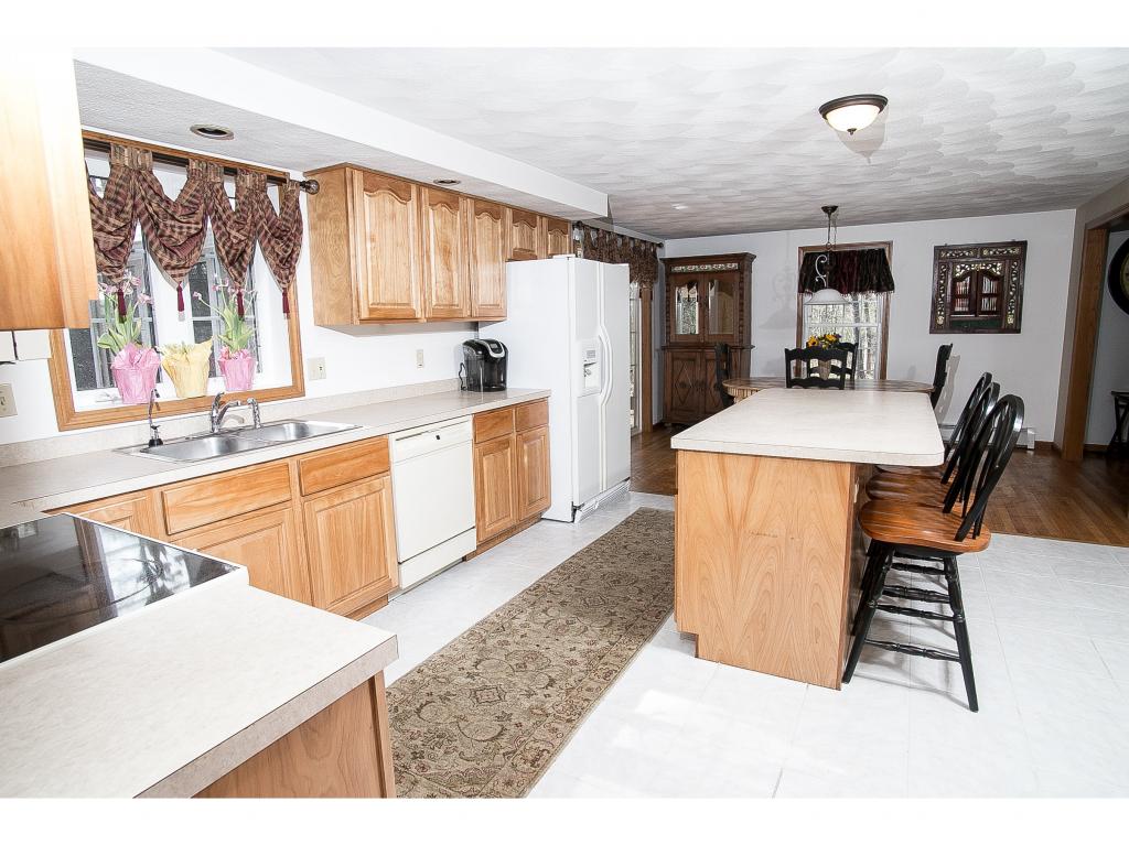 53 Meetinghouse Road Windham, NH 03087 - Photo 14 of 34