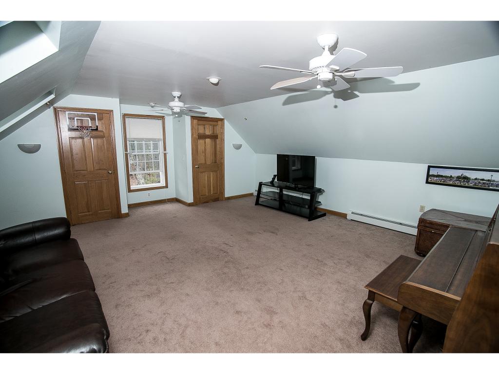 53 Meetinghouse Road Windham, NH 03087 - Photo 29 of 34