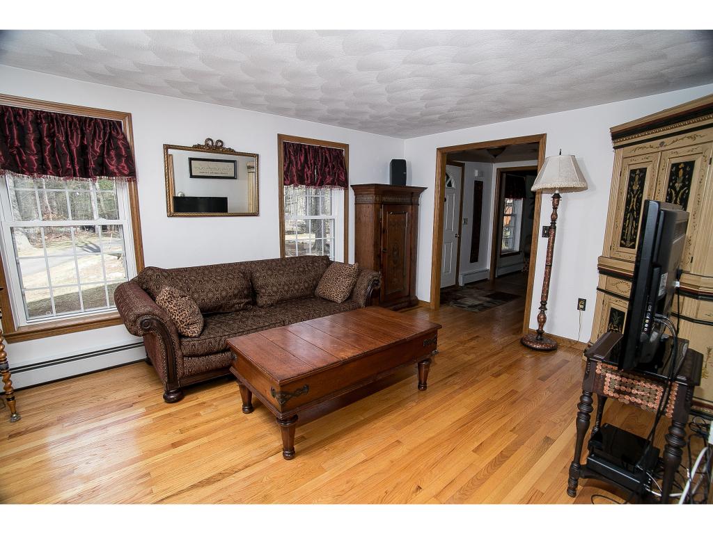 53 Meetinghouse Road Windham, NH 03087 - Photo 10 of 34