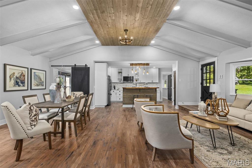 1655 Valley Park Road Fenton, MO 63026 - Photo 12 of 51