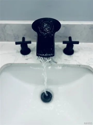 $449,000 | 1655 Valley Park Road, Fenton, MO 63026