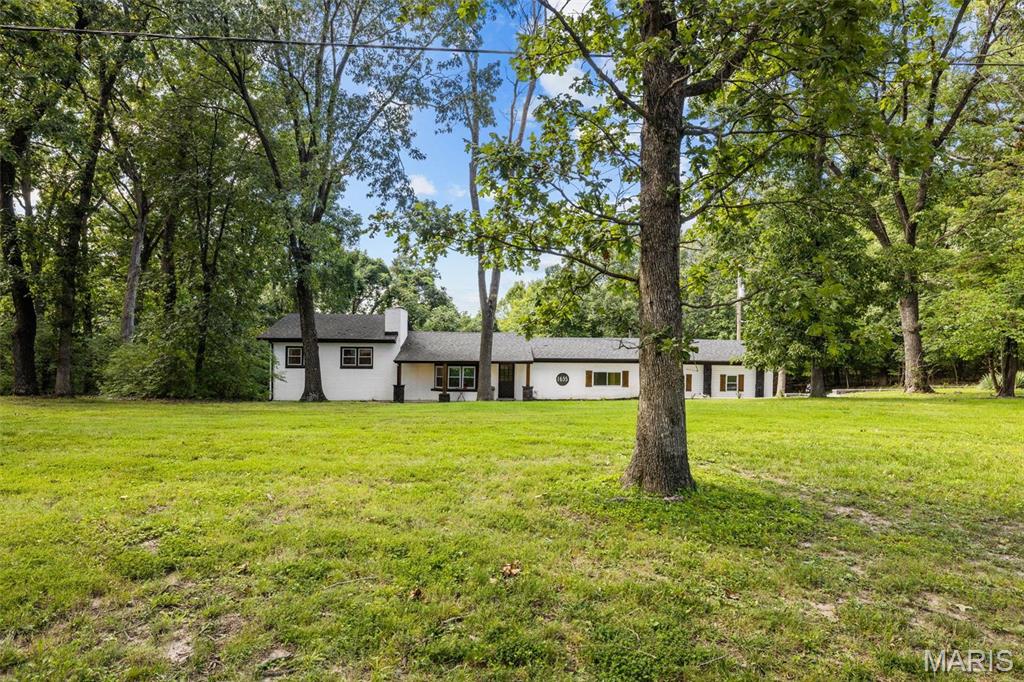 1655 Valley Park Road Fenton, MO 63026 - Photo 2 of 51