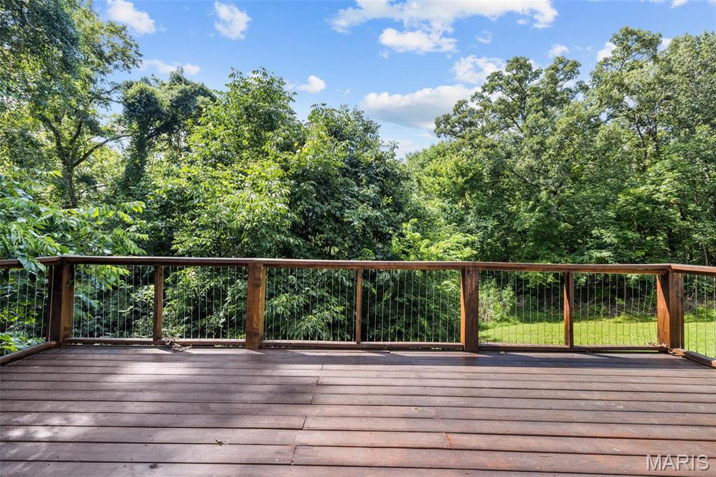 1655 Valley Park Road Fenton, MO 63026 - Photo 7 of 51