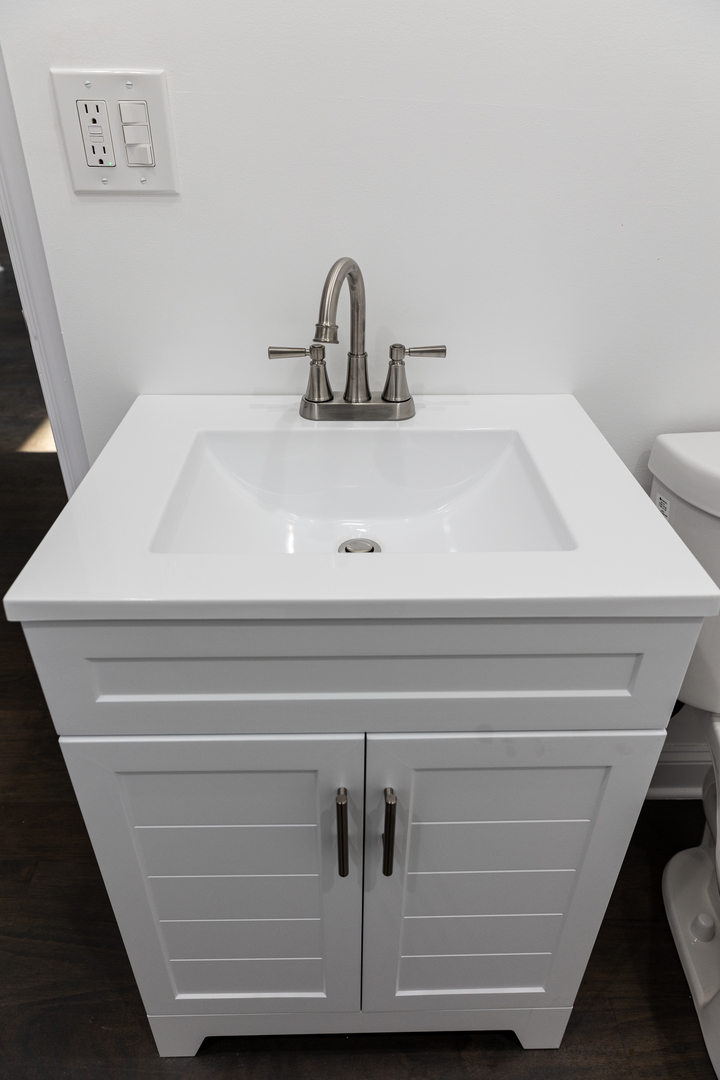 12124 South Stewart Avenue Chicago, IL 60628 - Photo 22 of 71 a close view of sink