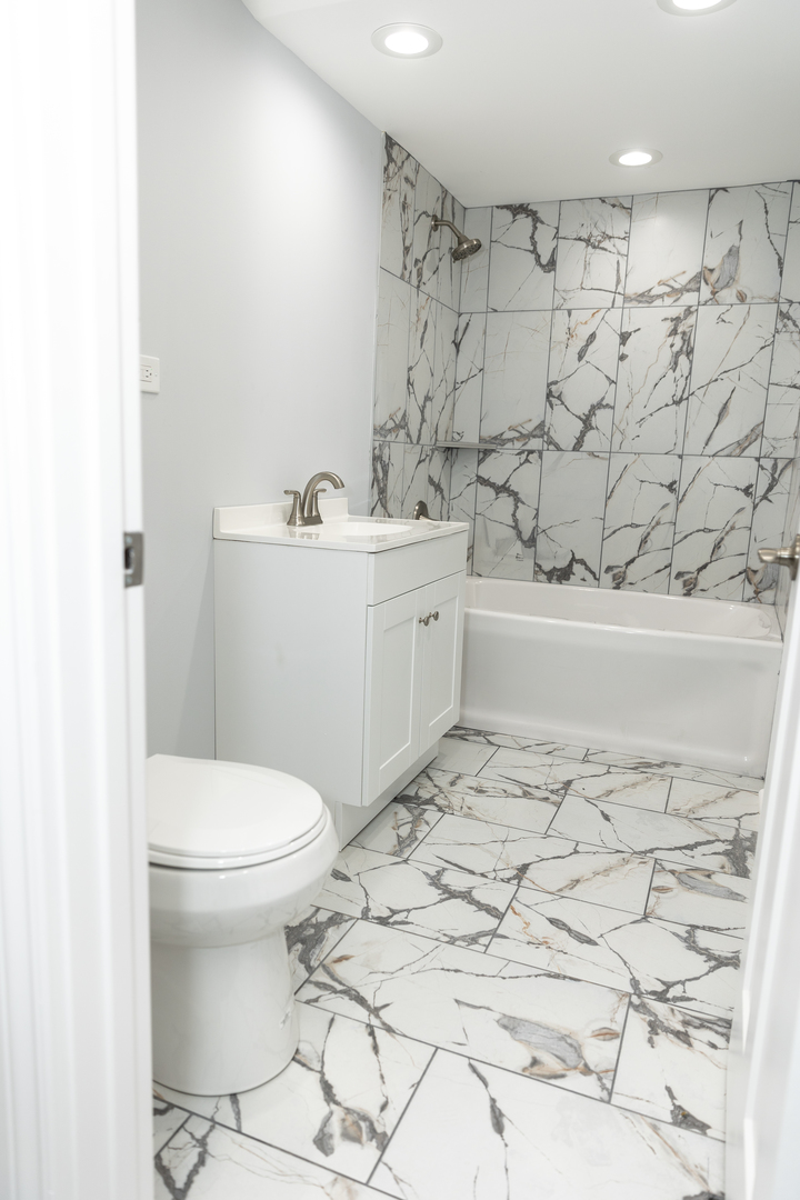12124 South Stewart Avenue Chicago, IL 60628 - Photo 68 of 71