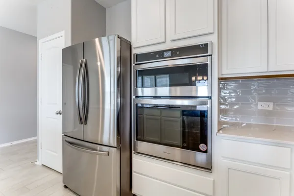 $2,300 | 1100 Desaix Drive, Georgetown, TX 78628