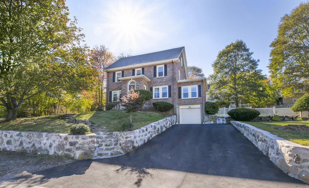 58 Rockridge Road Waltham, MA 02453 - Photo 1 of 14 Gallery Image 1