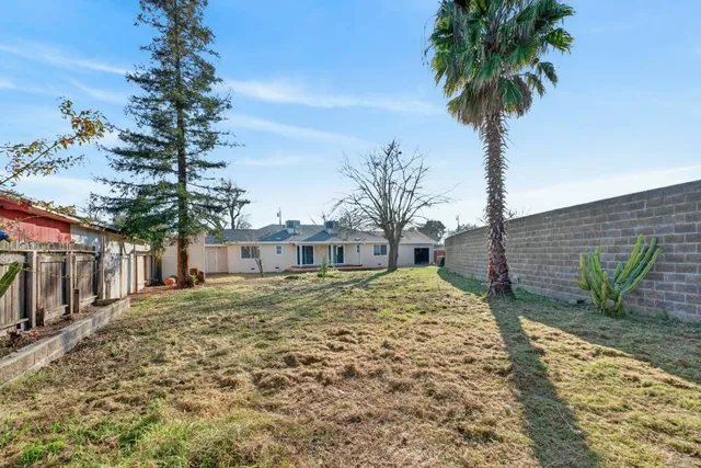 $498,000 | 3807 32nd Avenue, Sacramento, CA 95824