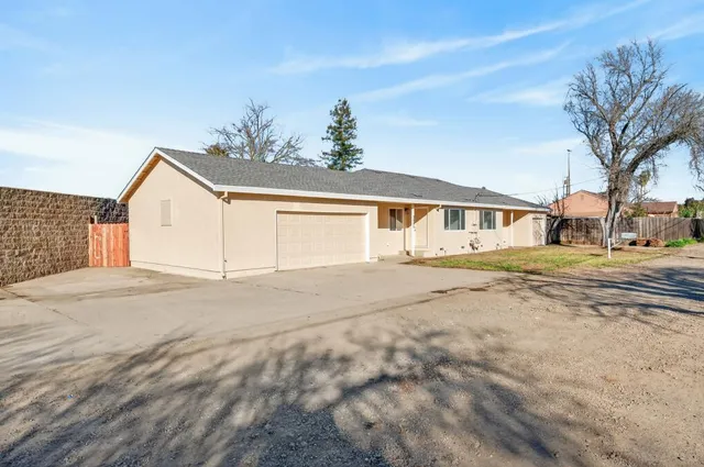 $498,000 | 3807 32nd Avenue, Sacramento, CA 95824