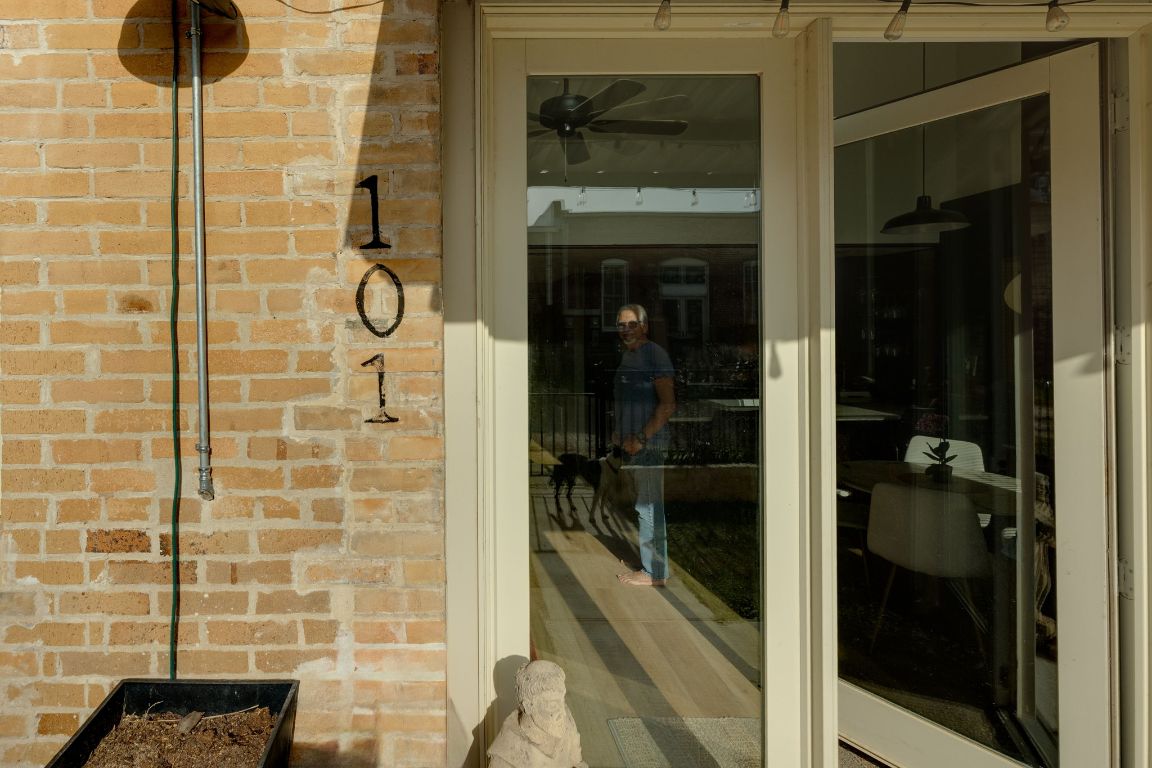 110 South Main Street, Unit 101 Elgin, TX 78621 - Photo 34 of 35 a bathroom with a shower